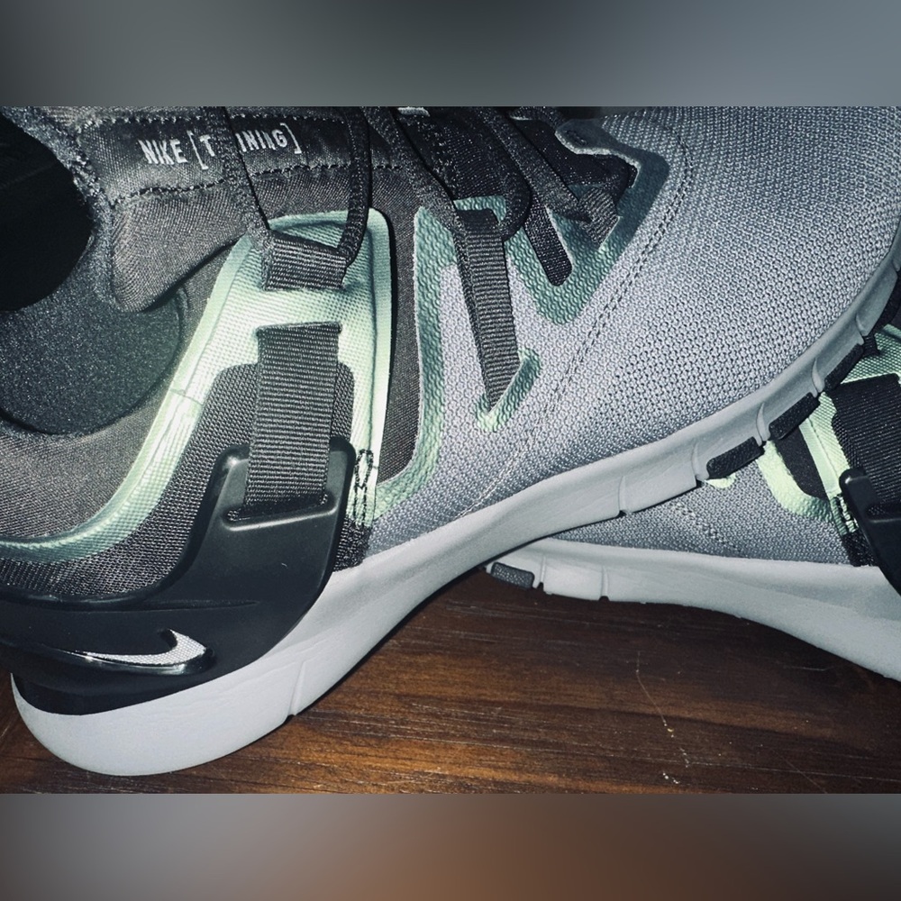 SOLD NEW - Size 13 - Nike Flexmethod TR - Black Cool Grey